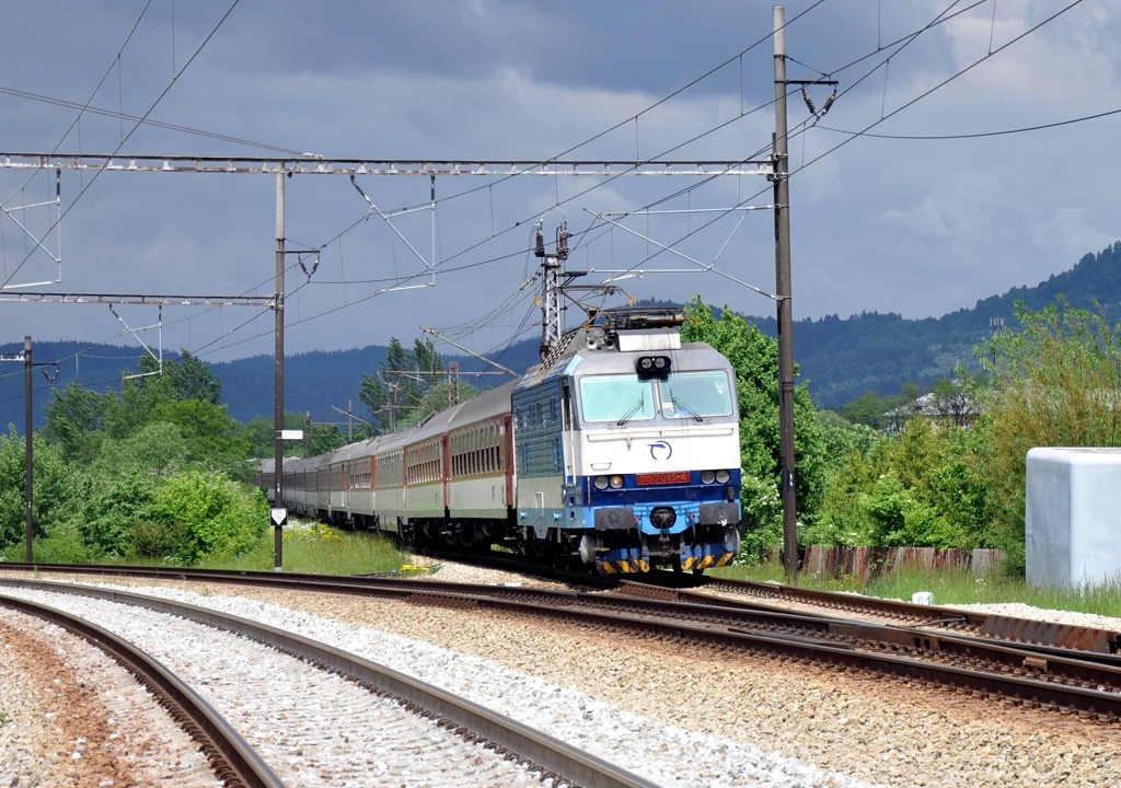 [1024x720] 350015n.jpg