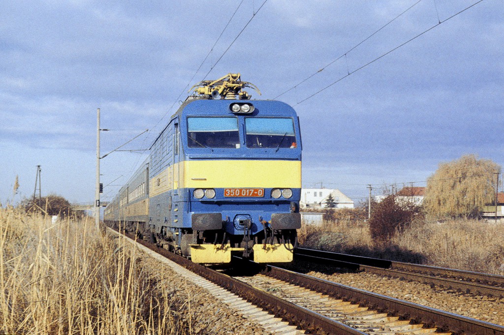 [1024x680] 350017h.jpg