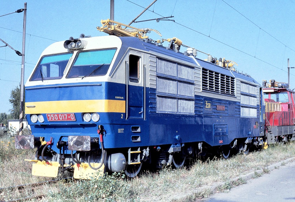 [1024x700] 350017i.jpg