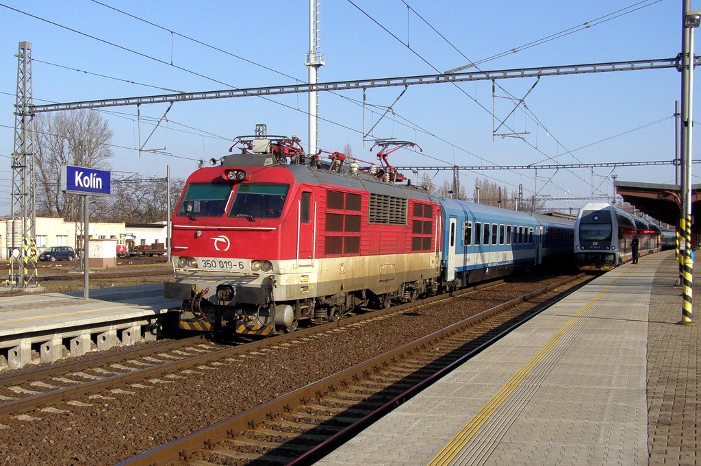 [1024x680] 350019h.jpg