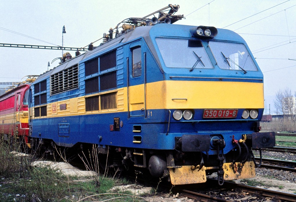 [1024x700] 350019j.jpg