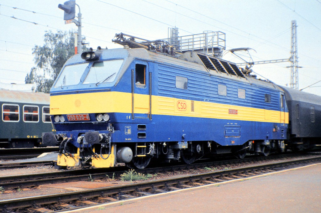 [1024x680] 350020g.jpg