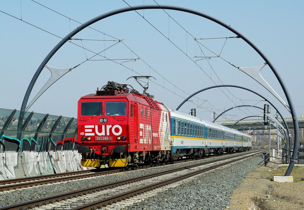 [1024x710] 363086e.jpg