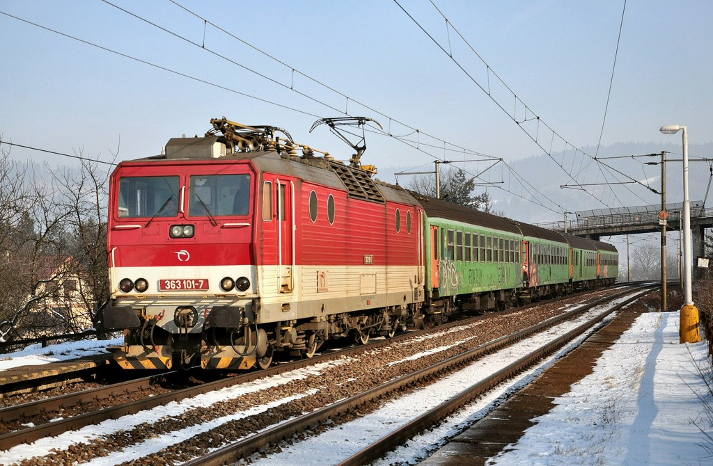 [1024x670] 363101b.jpg