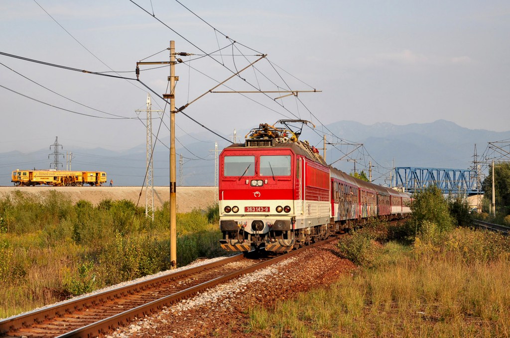 [1024x680] 363143a.jpg