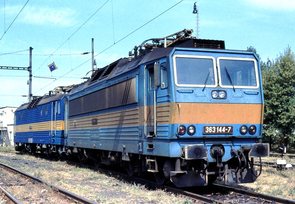 [1024x710] 363144b.jpg