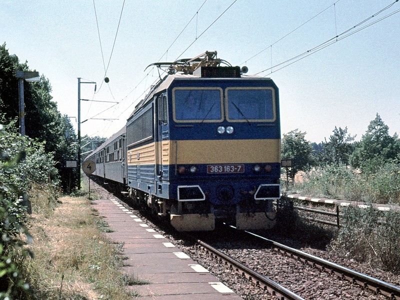 [800x600] 363163a.jpg