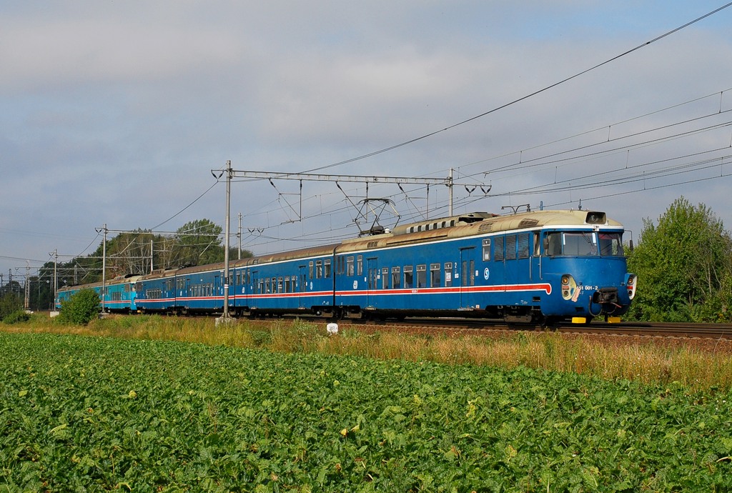 [1024x690] 451001a.jpg