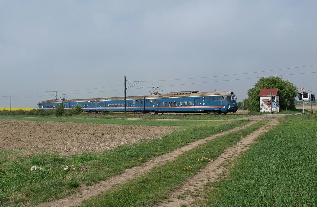 [1024x670] 451001d.jpg