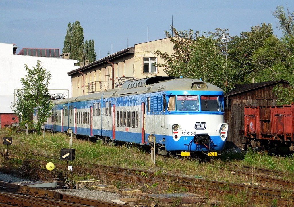 [1024x720] 451015b.jpg