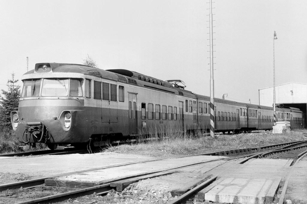 [1024x680] 451016a.jpg