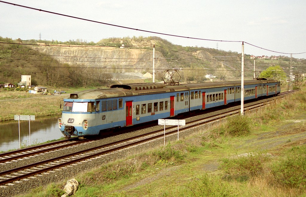 [1024x660] 451027b.jpg