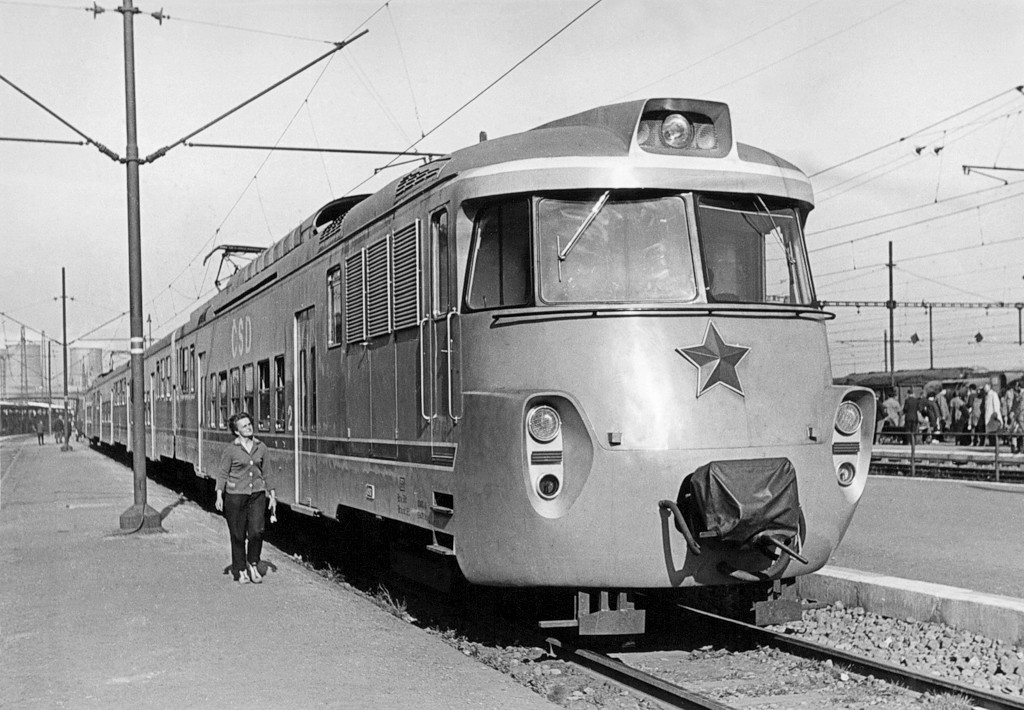 [1024x710] 451028c.jpg