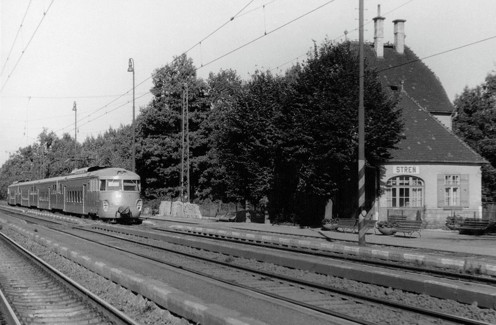 [1024x670] 451030c.jpg