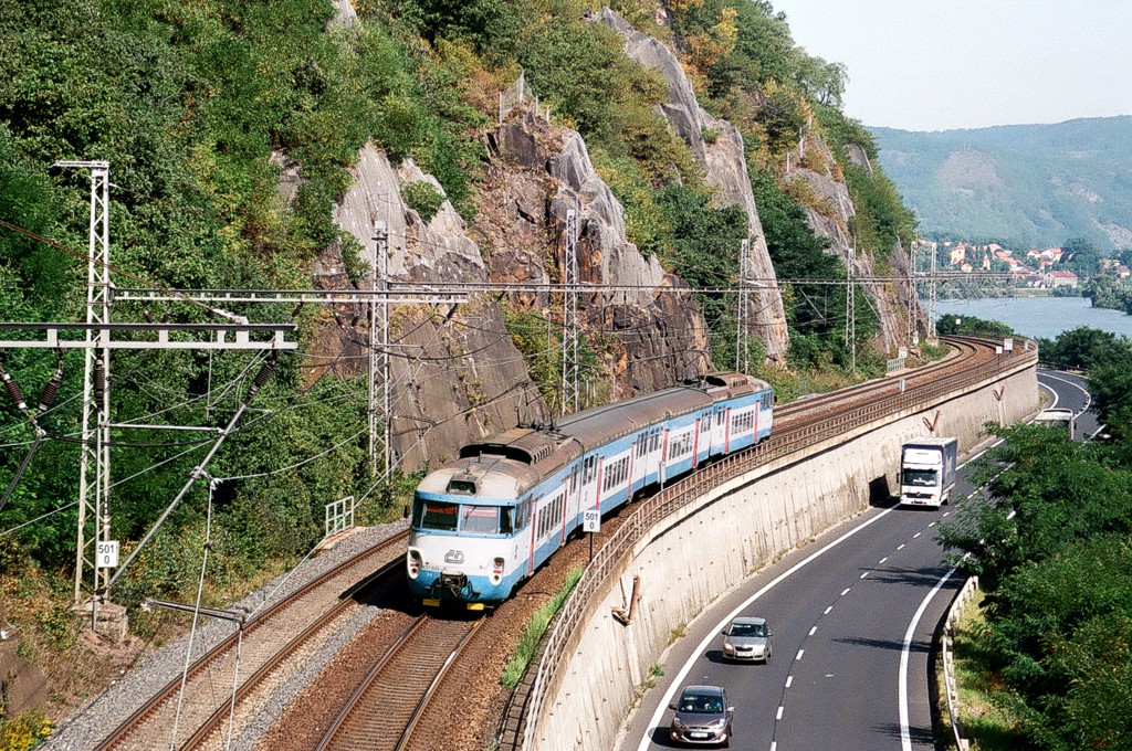 [1024x680] 451035c.jpg