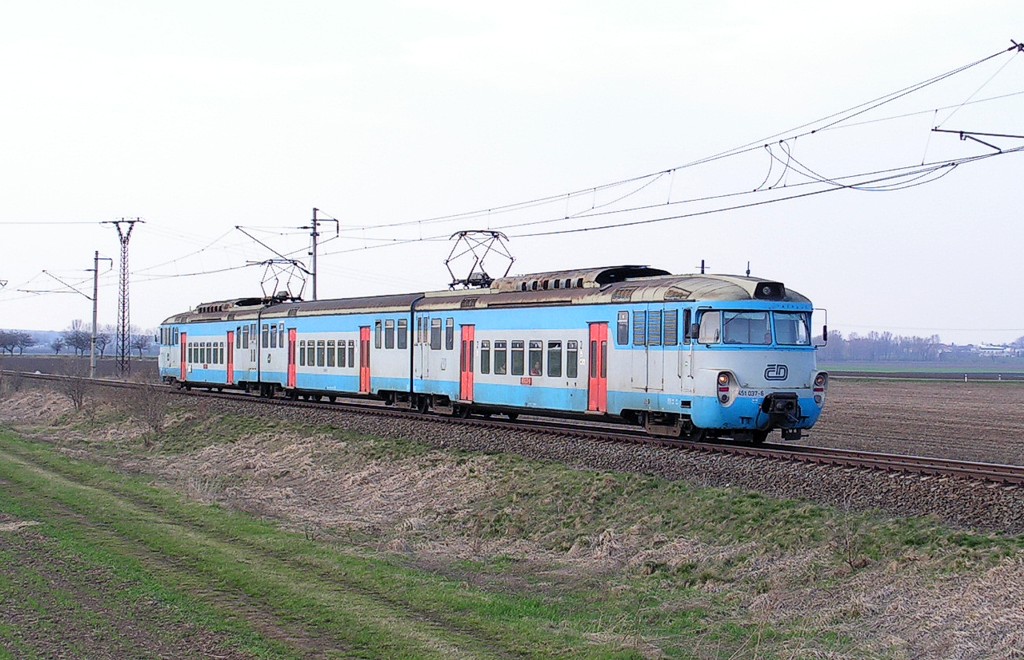 [1024x660] 451037a.jpg