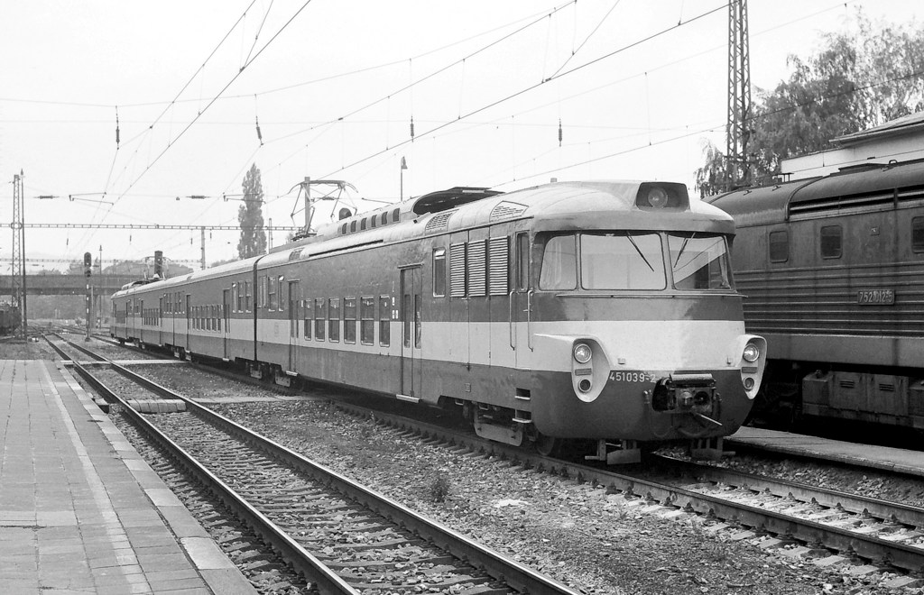 [1024x660] 451039b.jpg