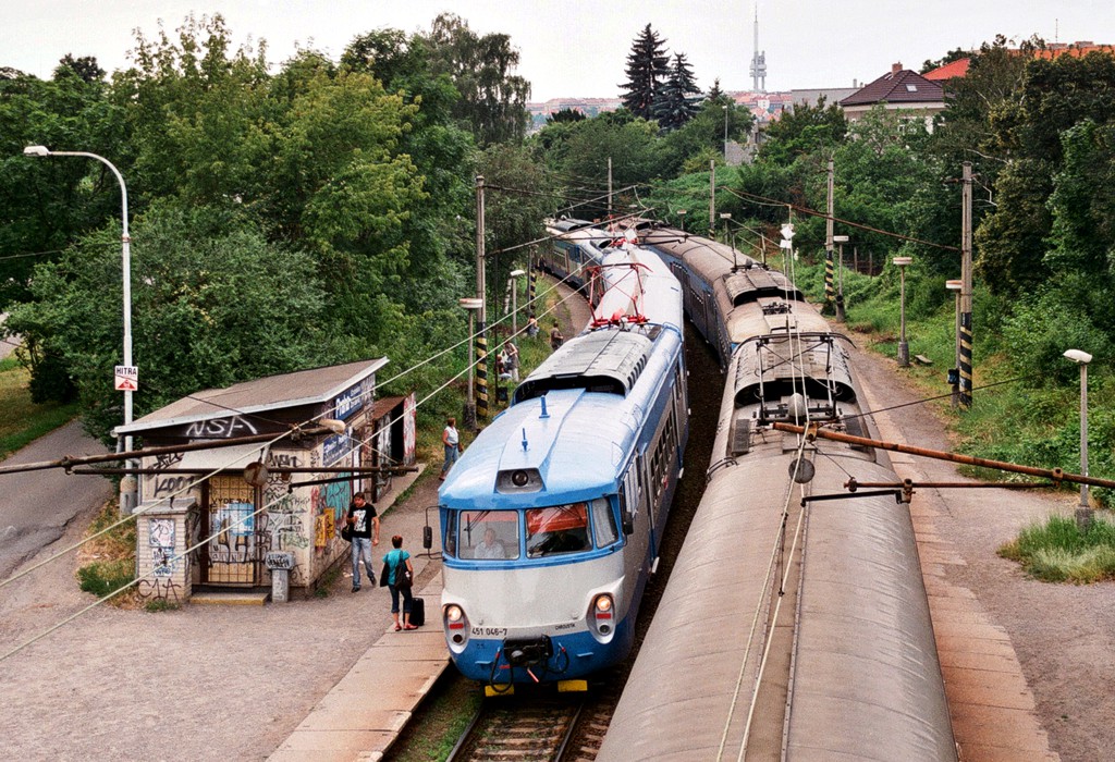 [1024x700] 451046f.jpg