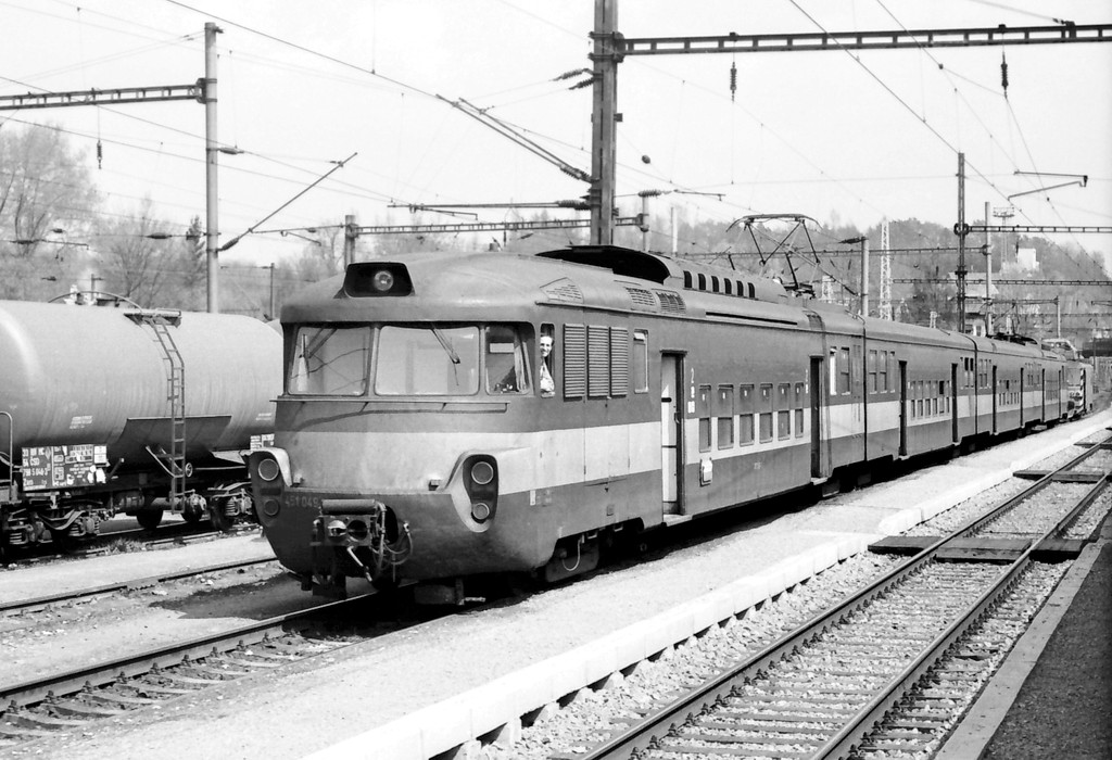 [1024x700] 451049a.jpg