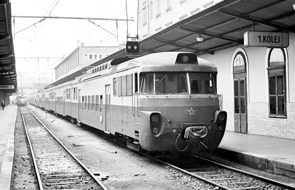 [1024x660] 451059d.jpg