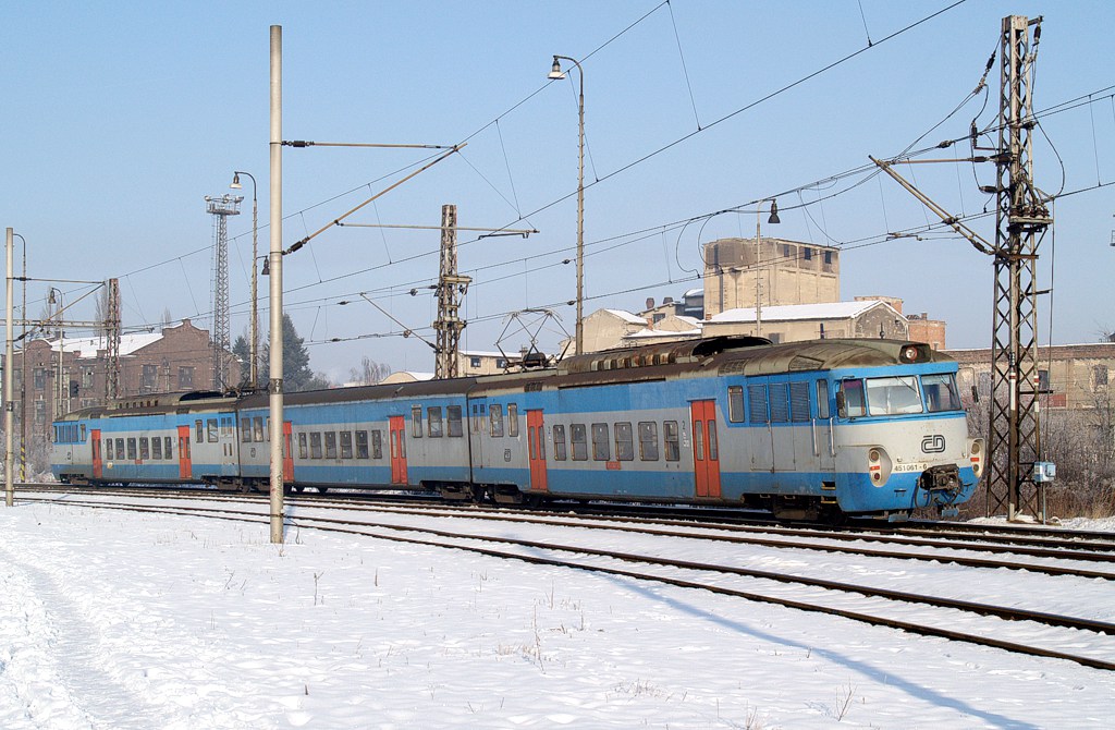 [1024x670] 451061b.jpg