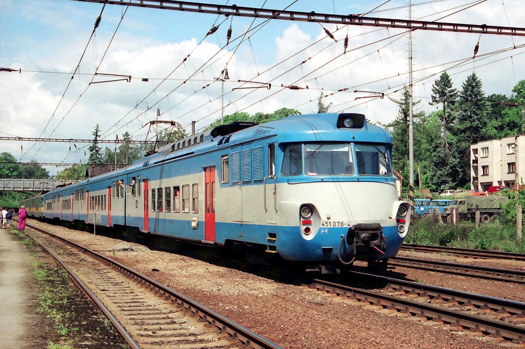 [1024x680] 451076a.jpg