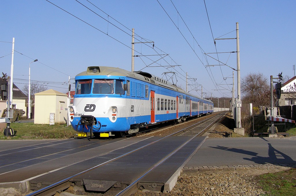 [1024x680] 451087a.jpg