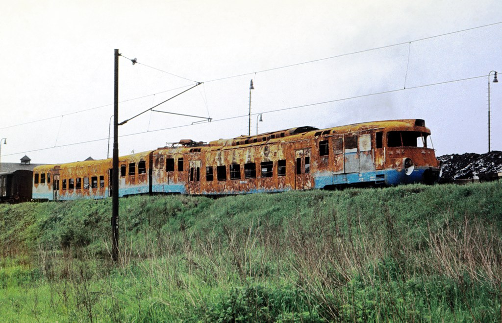 [1024x660] 451090b.jpg