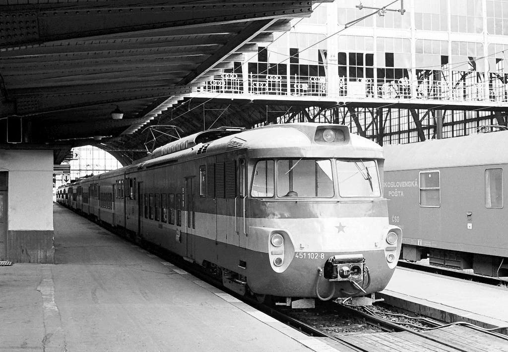 [1024x710] 451102b.jpg