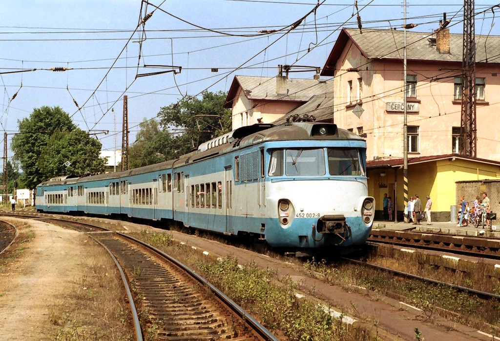 [1024x700] 452002d.jpg