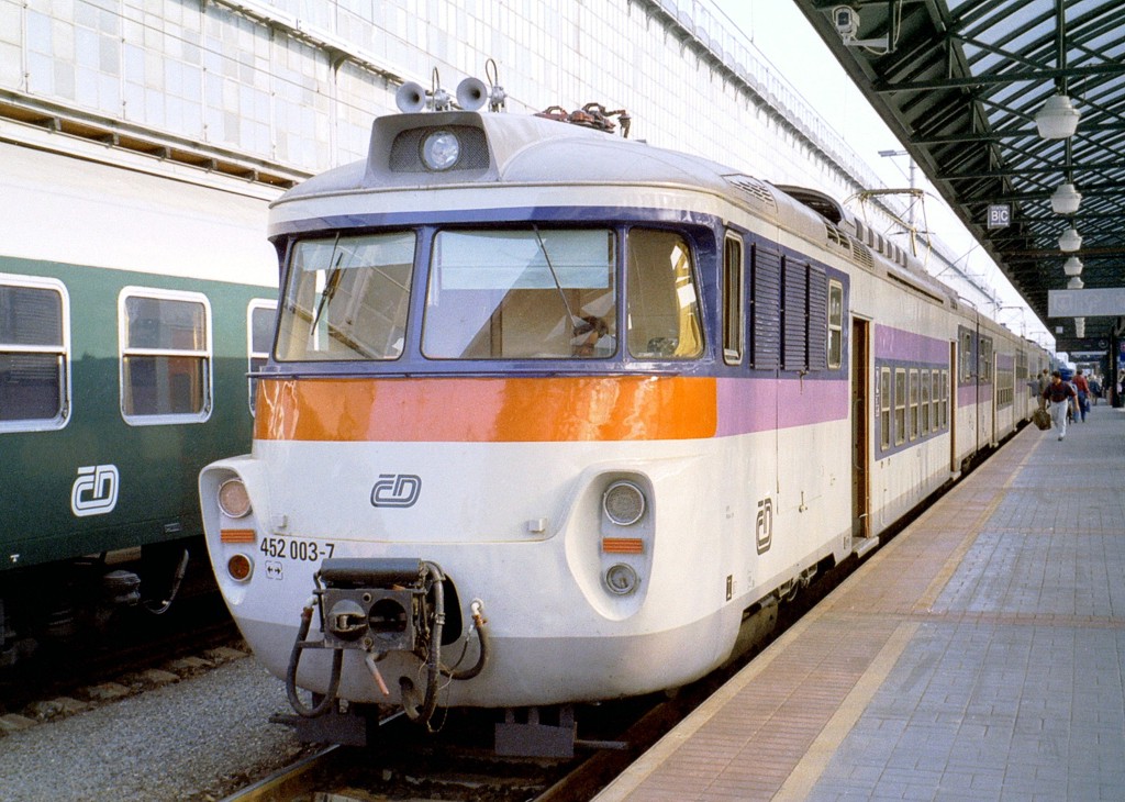 [1024x730] 452003a.jpg