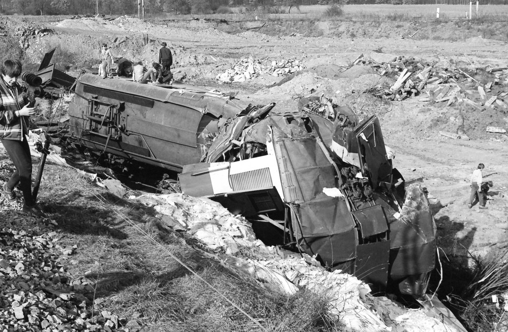 [1024x670] 452011c.jpg