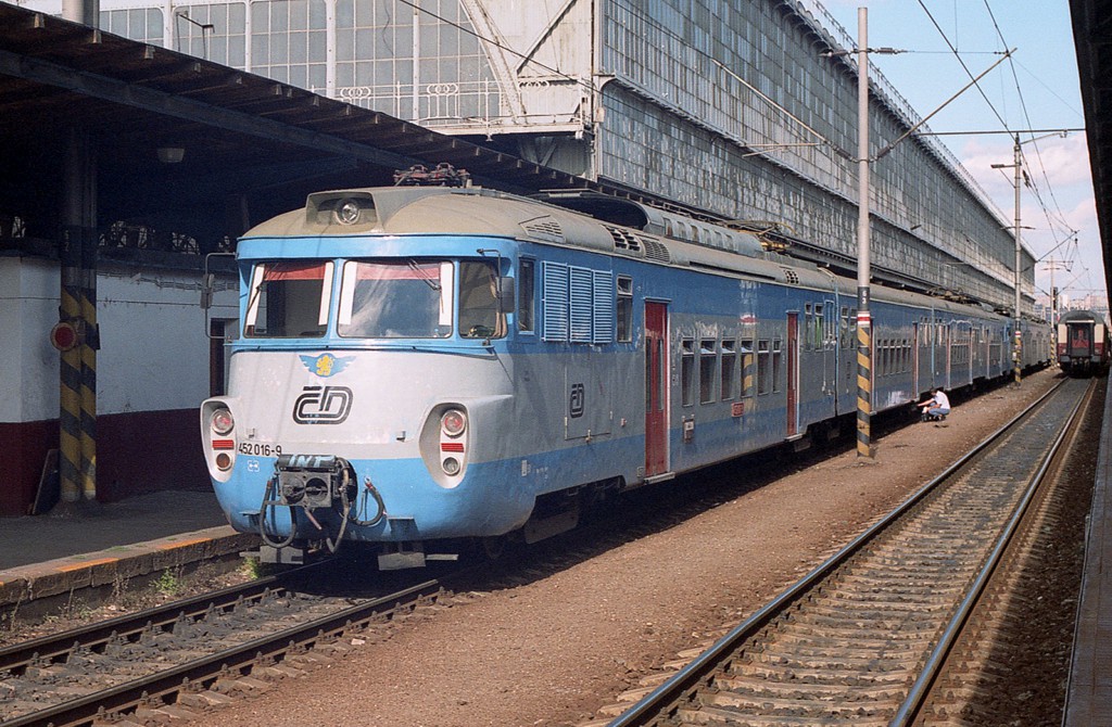 [1024x670] 452016f.jpg