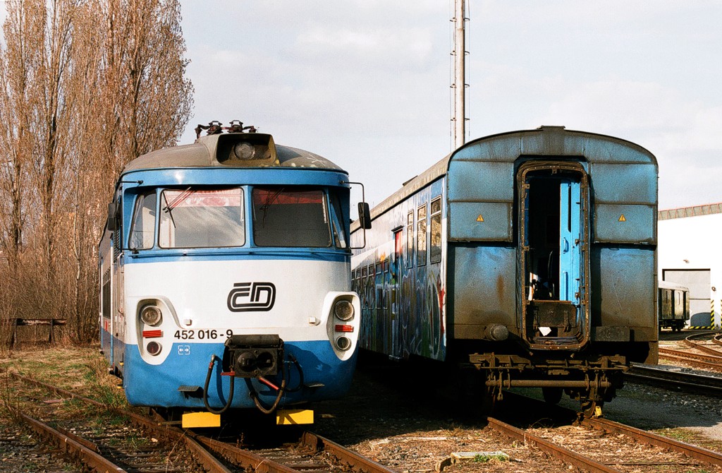 [1024x670] 452016h.jpg