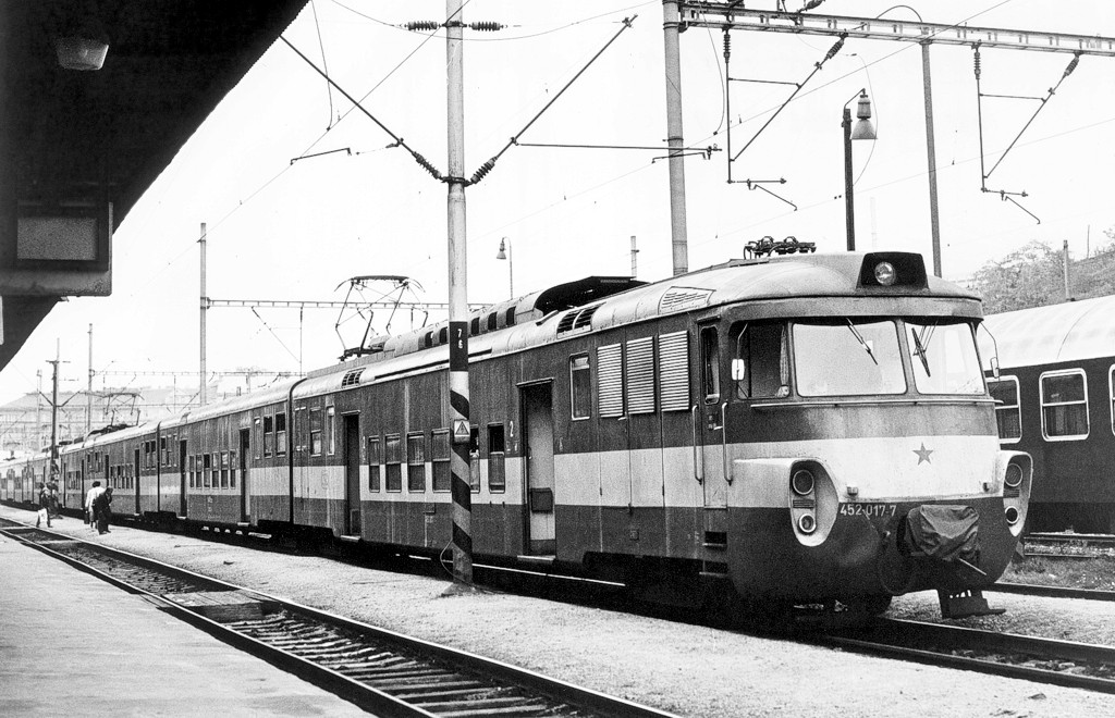 [1024x660] 452017a.jpg