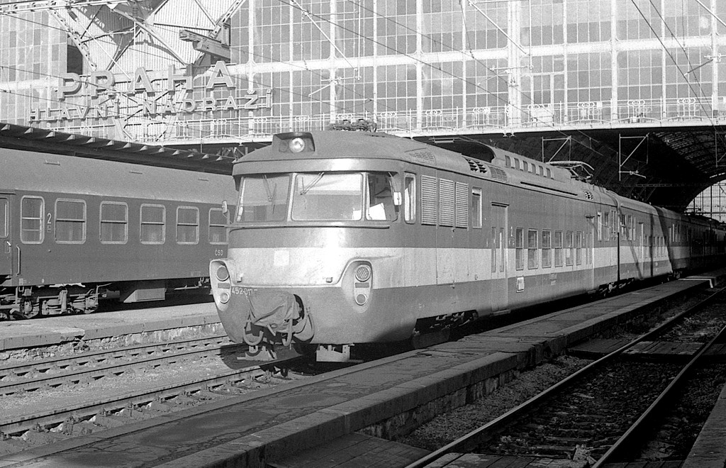 [1024x660] 452017b.jpg