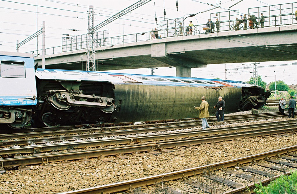 [1024x670] 452019e.jpg