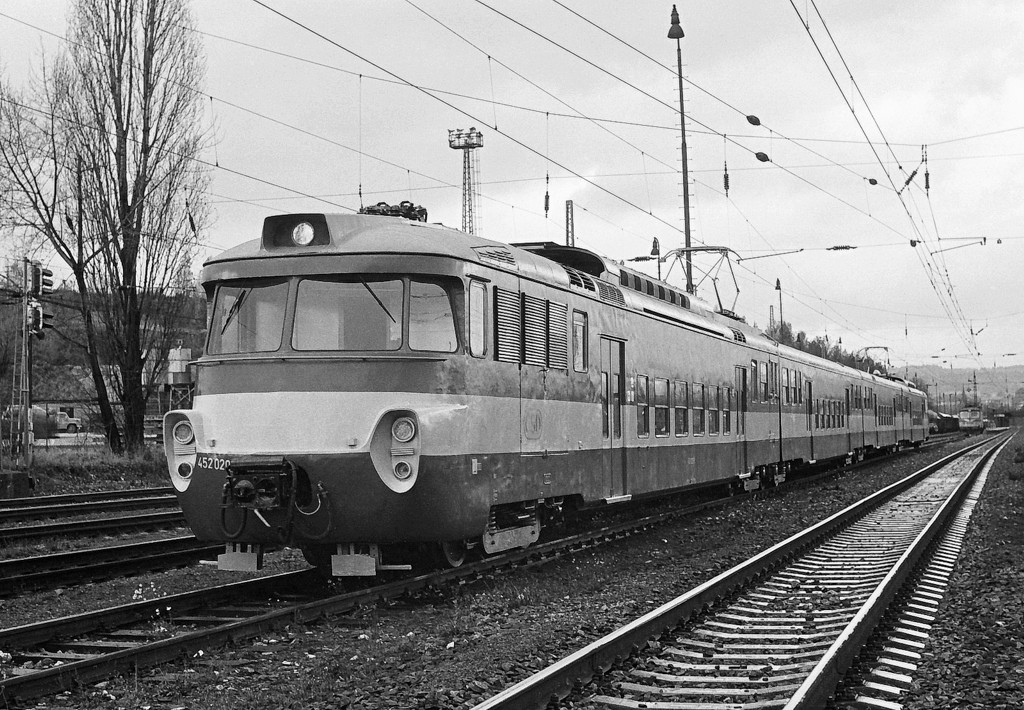 [1024x710] 452020b.jpg