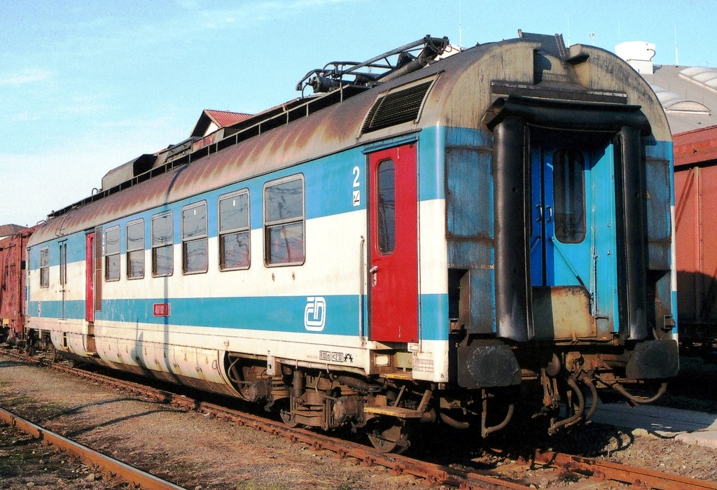 [1024x700] 460001zadek.jpg