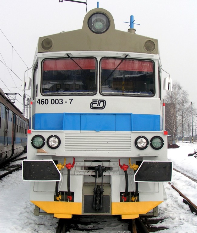 [650x768] 460003celo.jpg