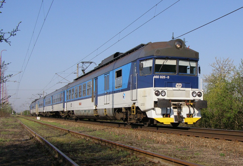 [1024x700] 460025d.jpg