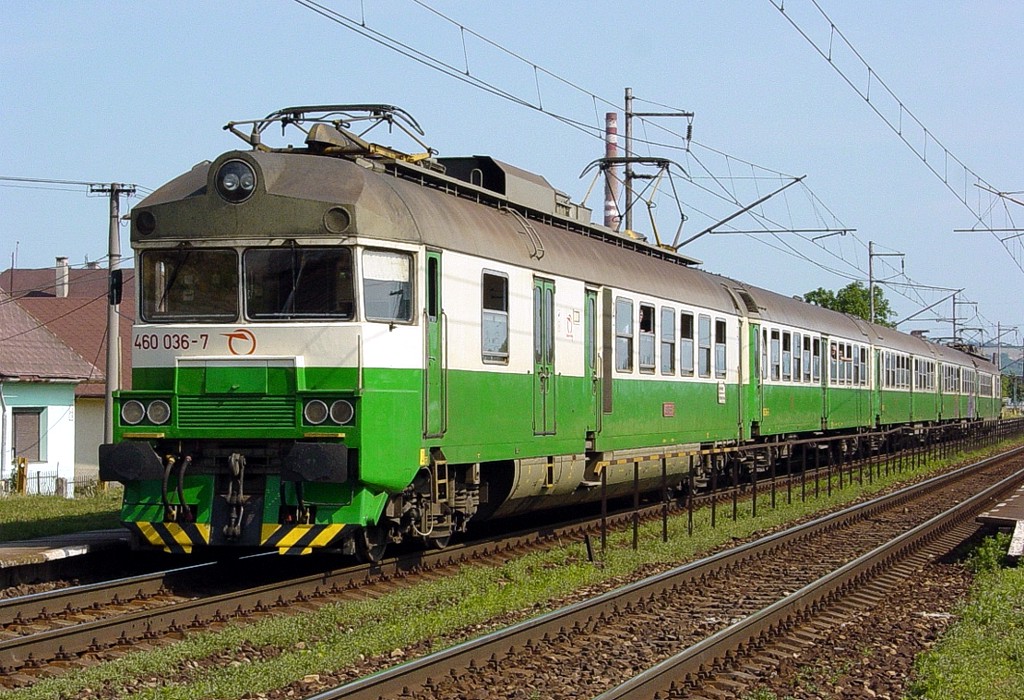 [1024x700] 460036b.jpg