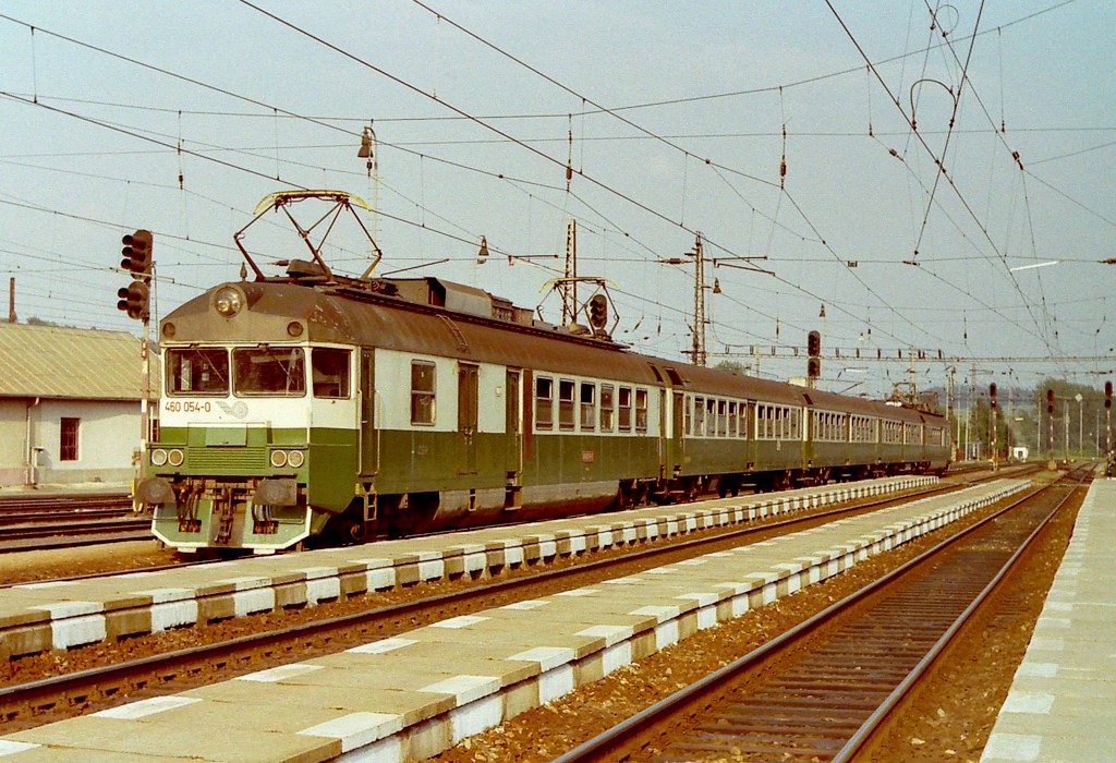 [1024x700] 460054a.jpg