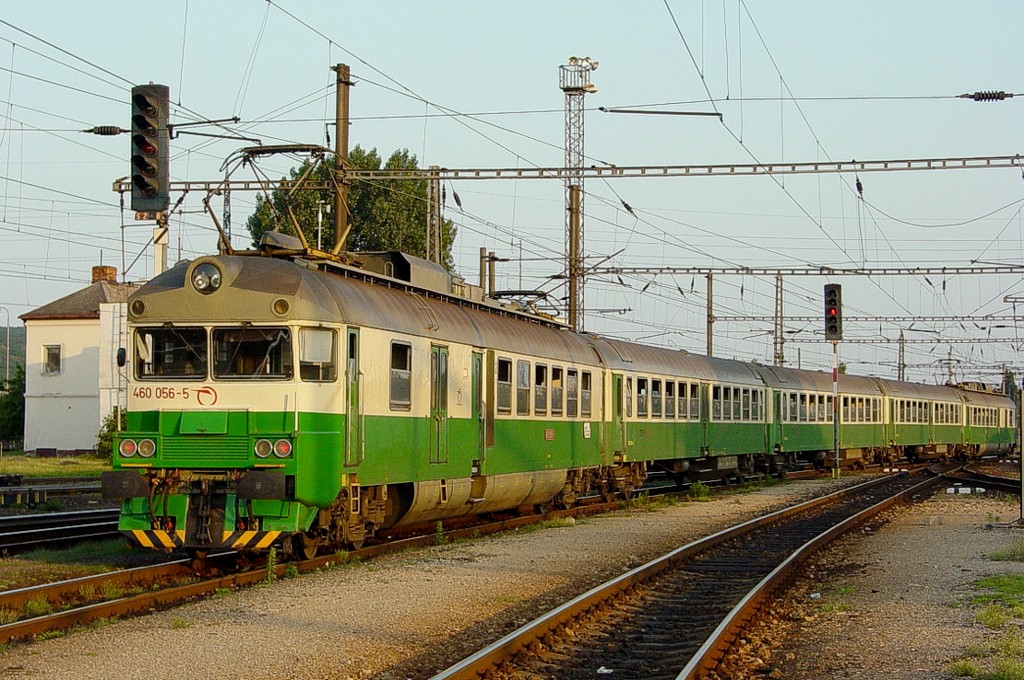 [1024x680] 460056a.jpg