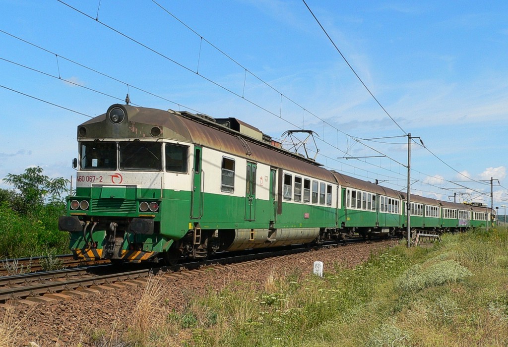 [1024x700] 460067a.jpg