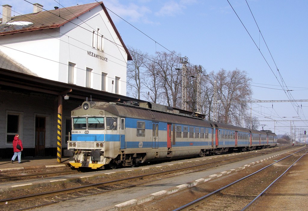 [1024x700] 460083b.jpg