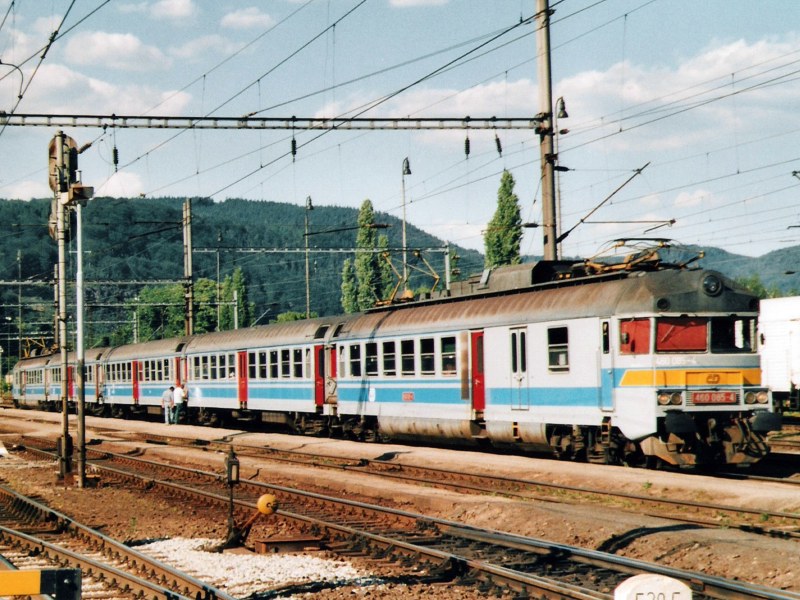 [800x600] 460085a.jpg