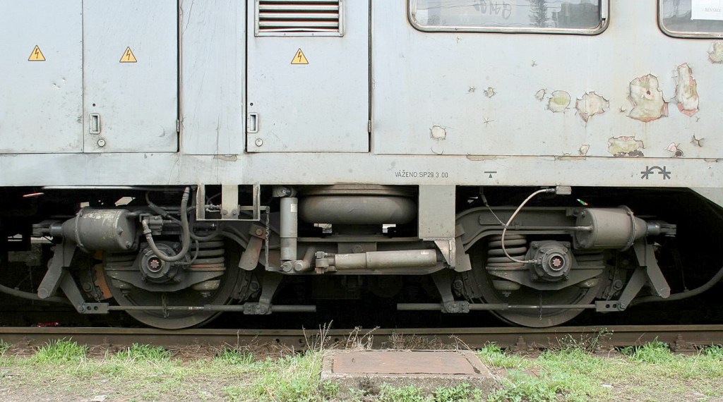 [1024x570] 470003podvozek1.jpg