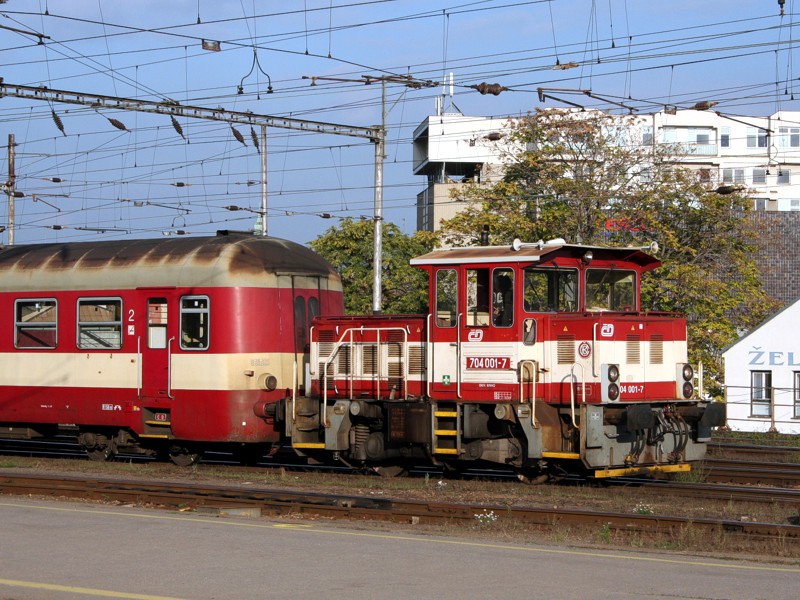 [800x600] 704001a.jpg