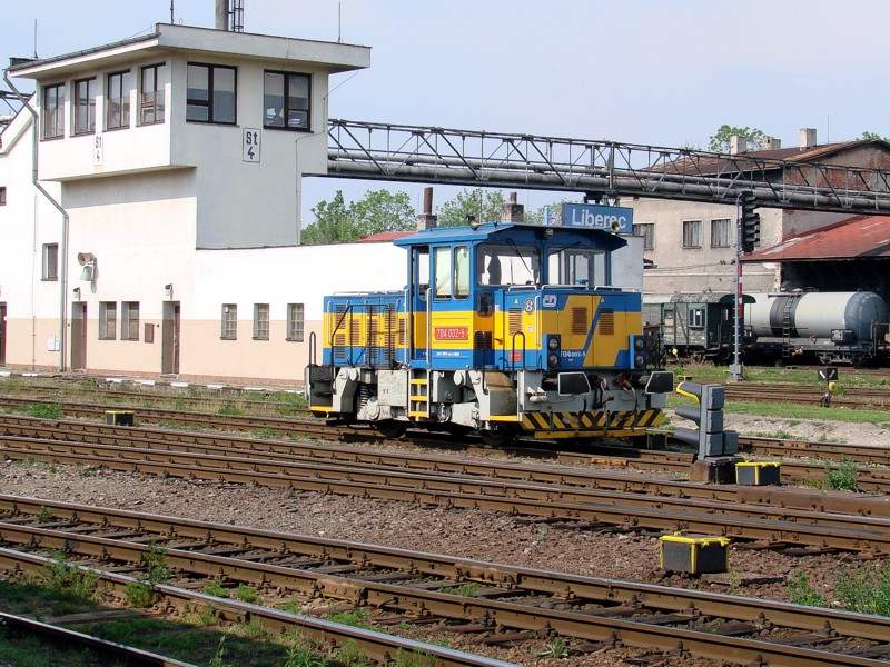 [800x600] 704002h.jpg